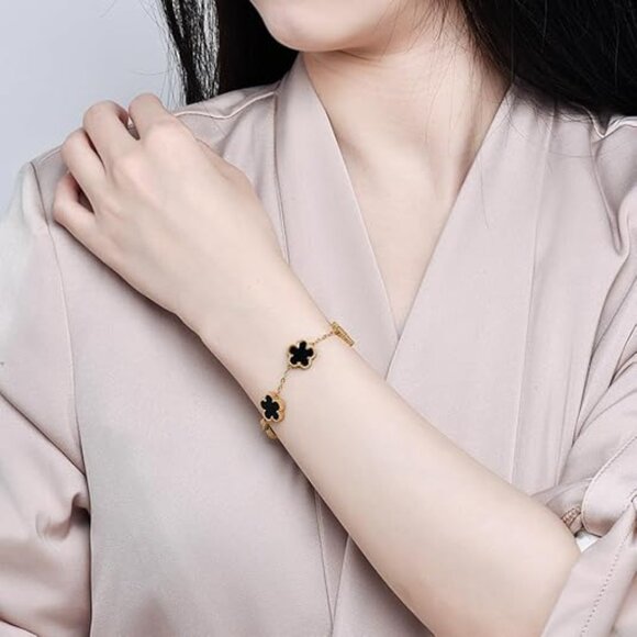 Neiman Marcus 18K Gold-Plated Four Leaf Clover Bracelet - Picture 1 of 4